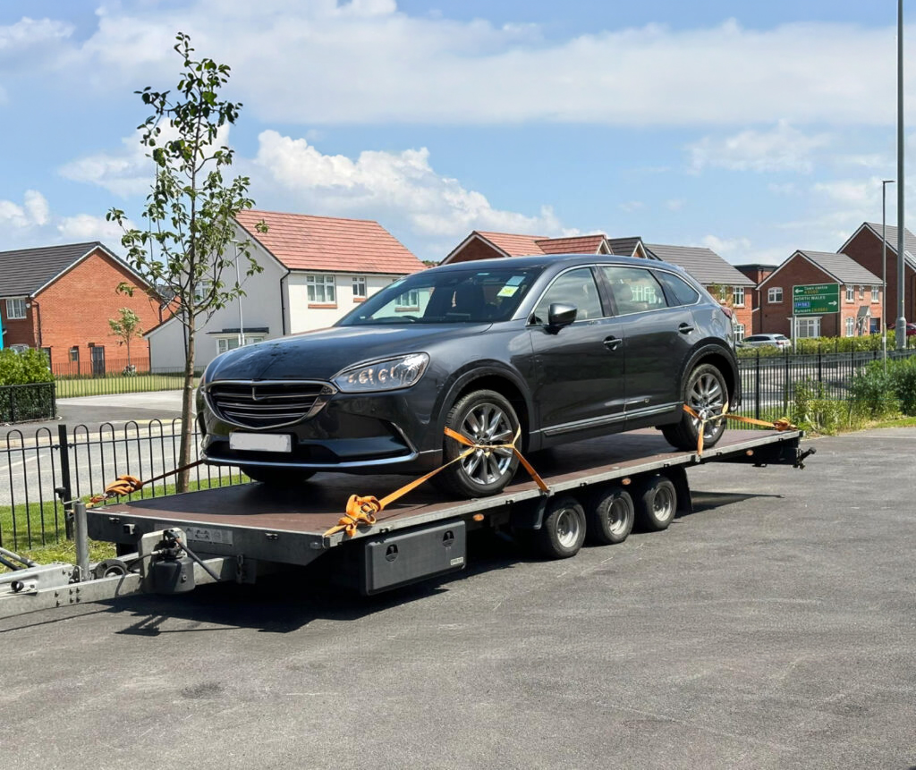 Overseas car shipping service